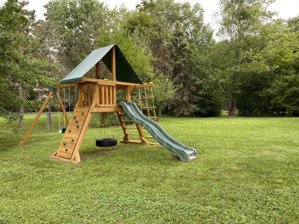 Cost of Play Set Assembly Service in Saint George