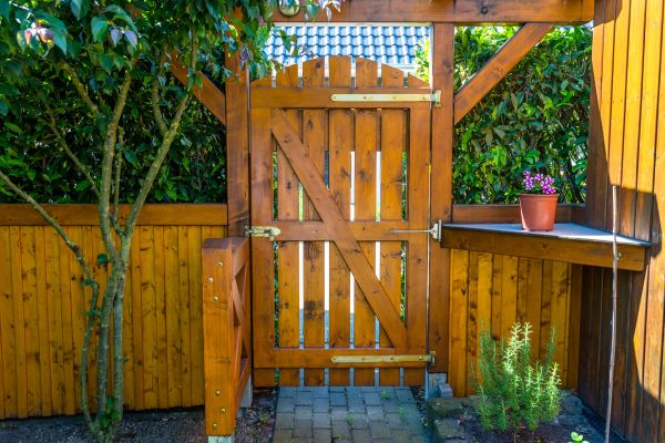 Wood Gate Repair in Saint George