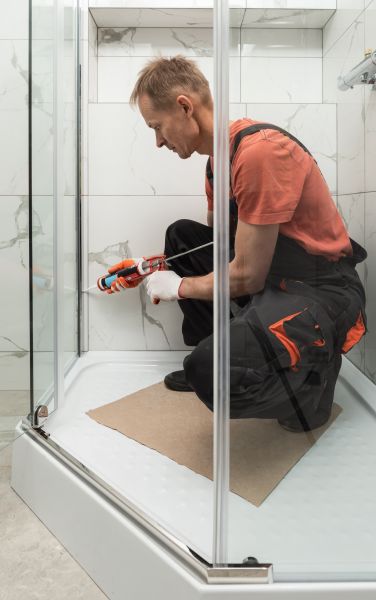 Shower Caulking Replacement in Saint George